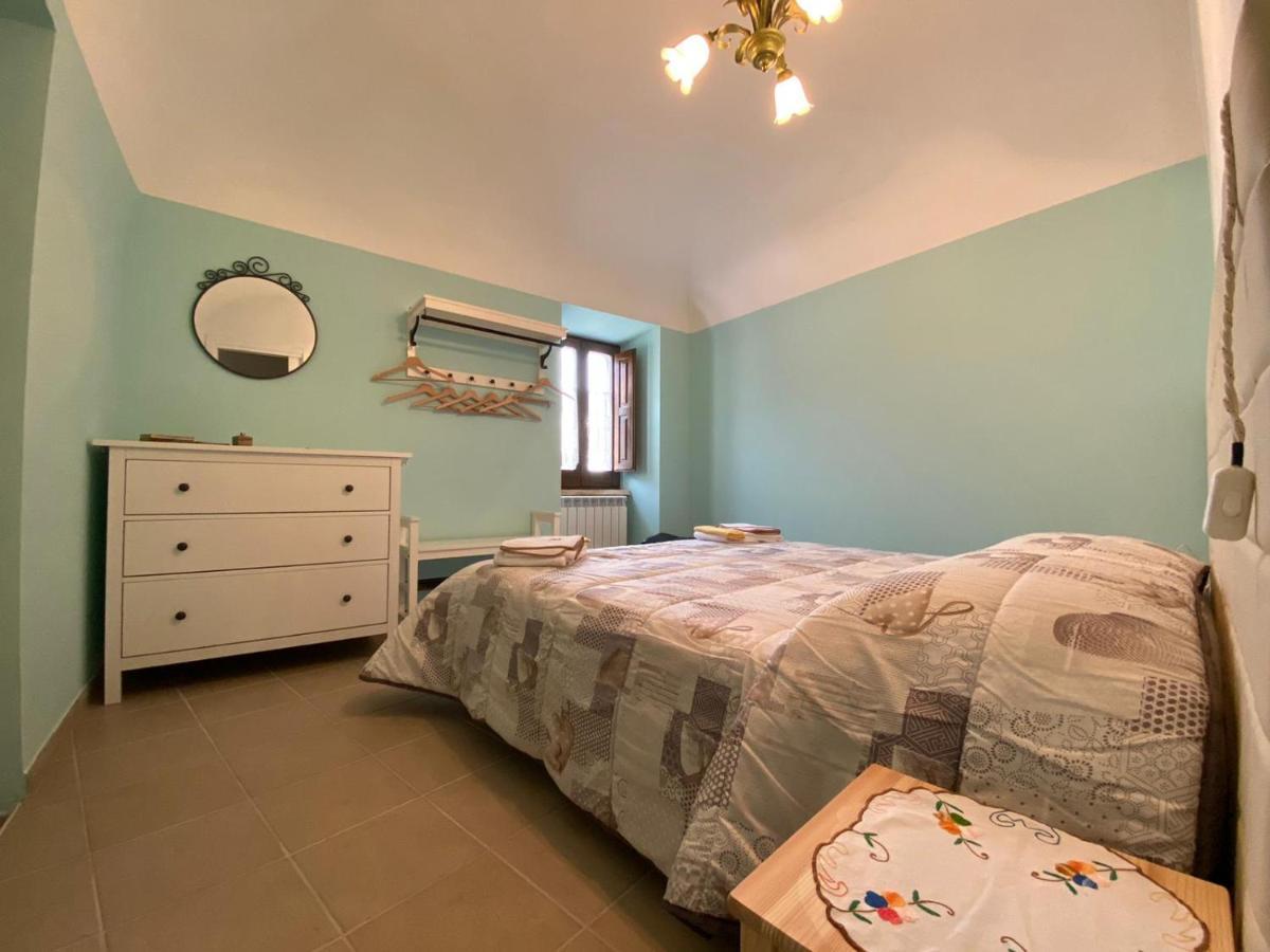 Dimora Di Nonno Livio Santo Stefano Di Sessanio Exterior foto